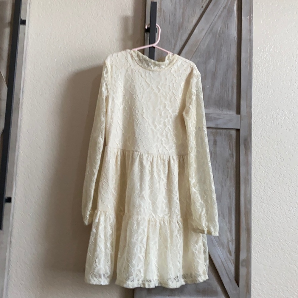 Lace long sleeve dress
